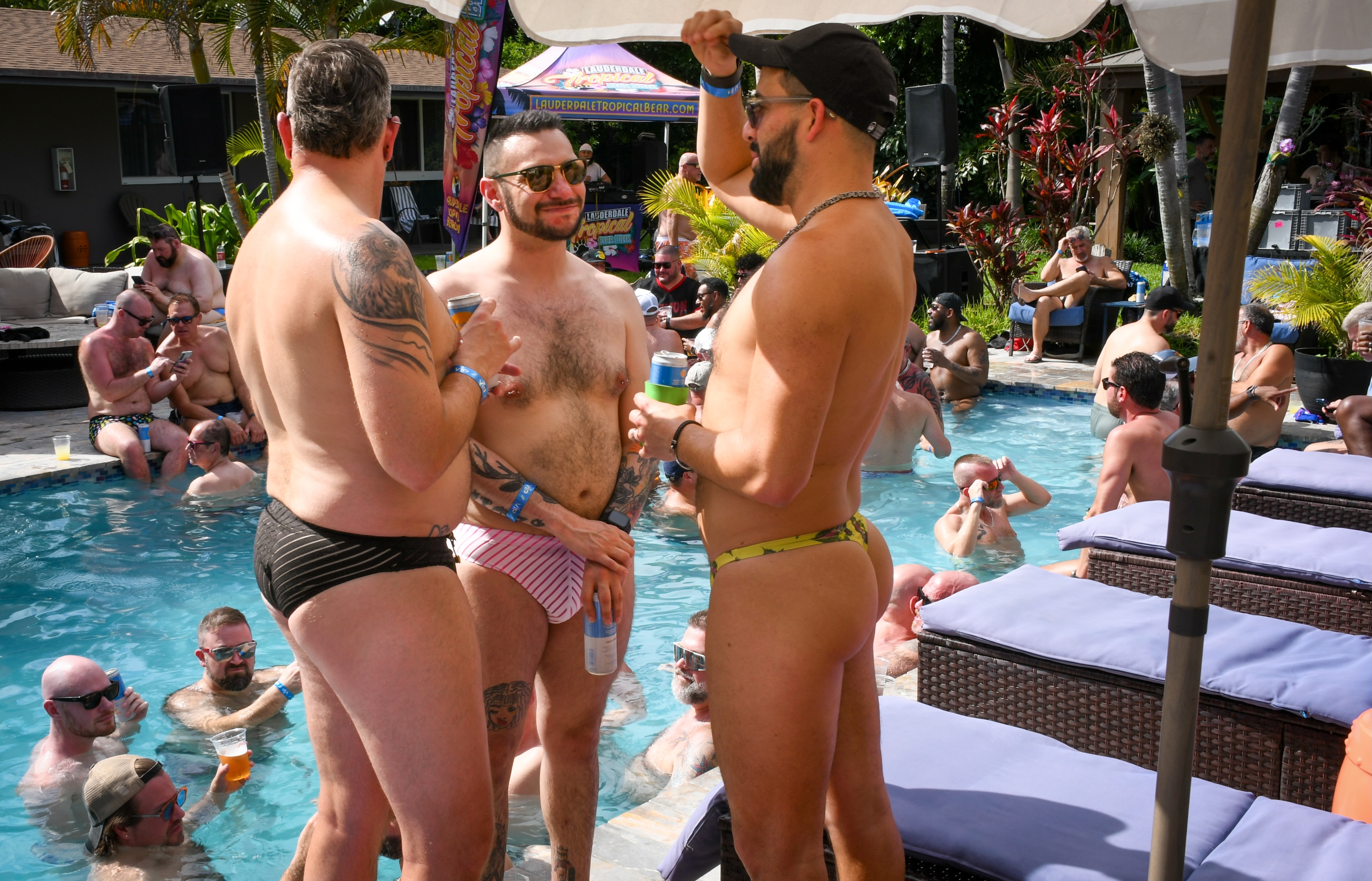 Tropical Bear Week guests