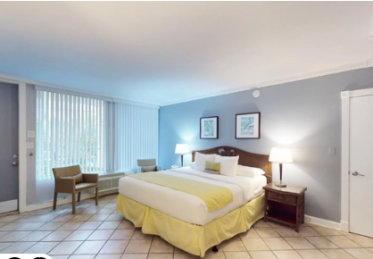 Villa Venice King Deluxe guest room